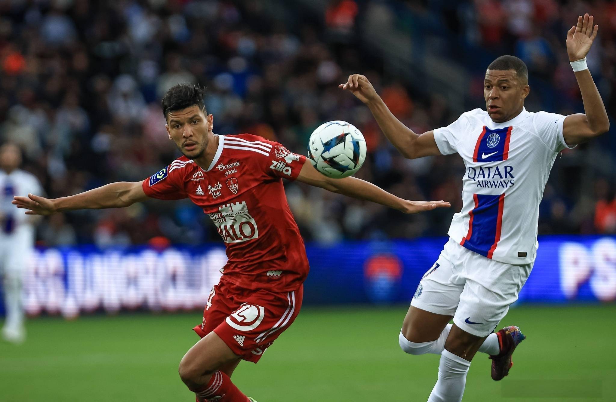 今晚法甲焦点战，斯图加特遗憾出局，赛场秩序良好，训练强度明显提升的简单介绍